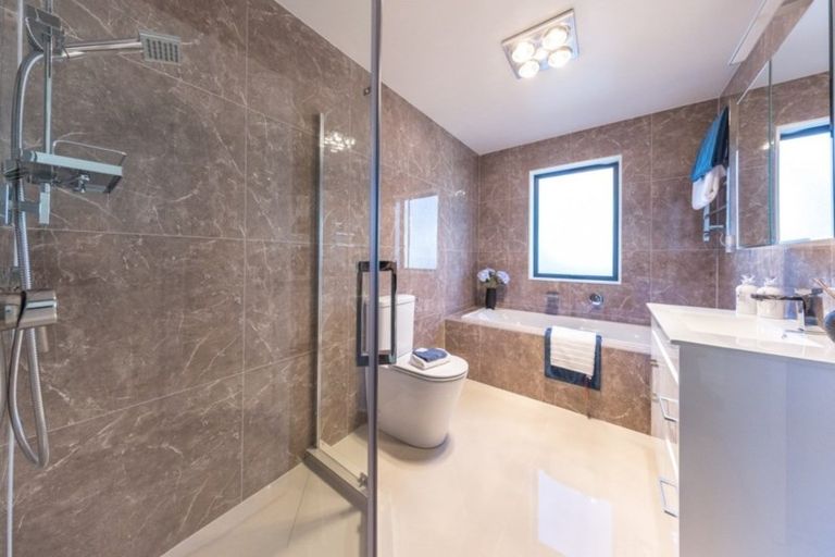 Photo of property in 6 Demeter Street, Flat Bush, Auckland, 2019