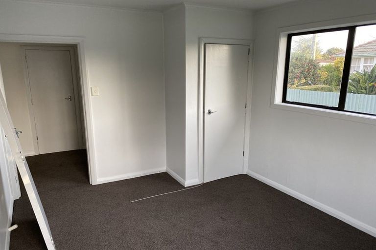 Photo of property in 5 Bennett Street, Waipawa, 4210