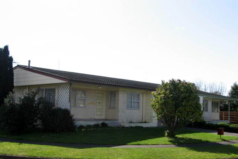 Photo of property in 4 Kapiti Place, Awapuni, Palmerston North, 4412