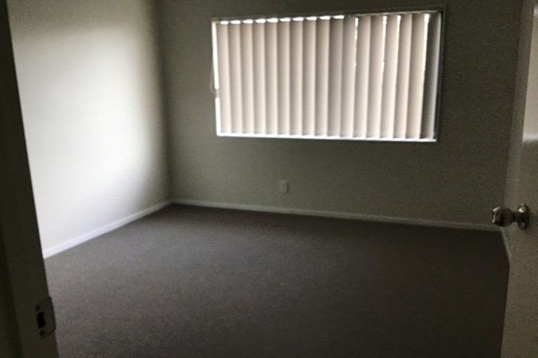 Photo of property in 1 Dole Place, Mangere, Auckland, 2022
