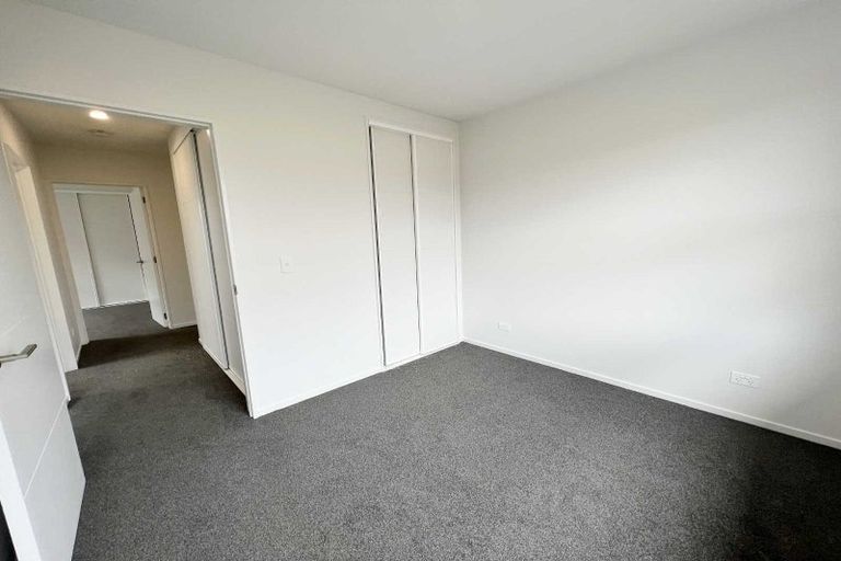 Photo of property in 18 Eileen Way, Rolleston, 7615