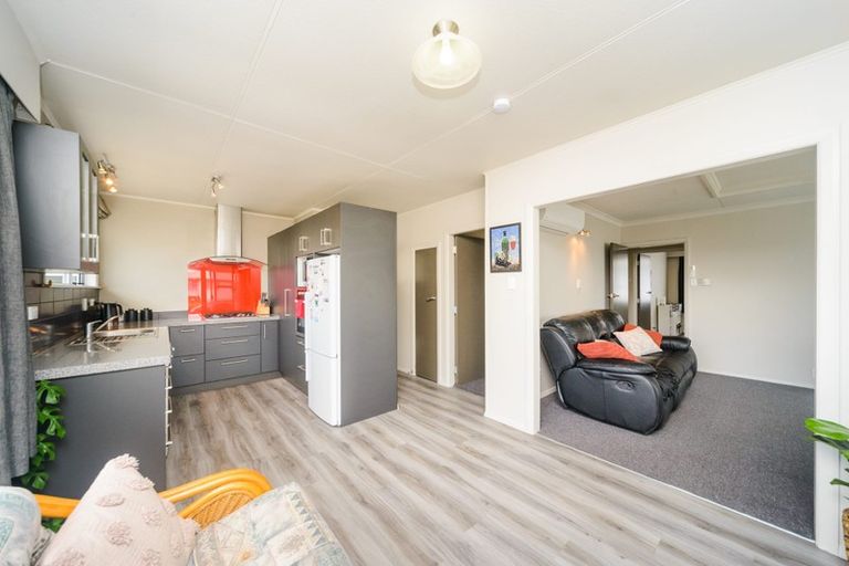 Photo of property in 44 Holdsworth Avenue, Milson, Palmerston North, 4414