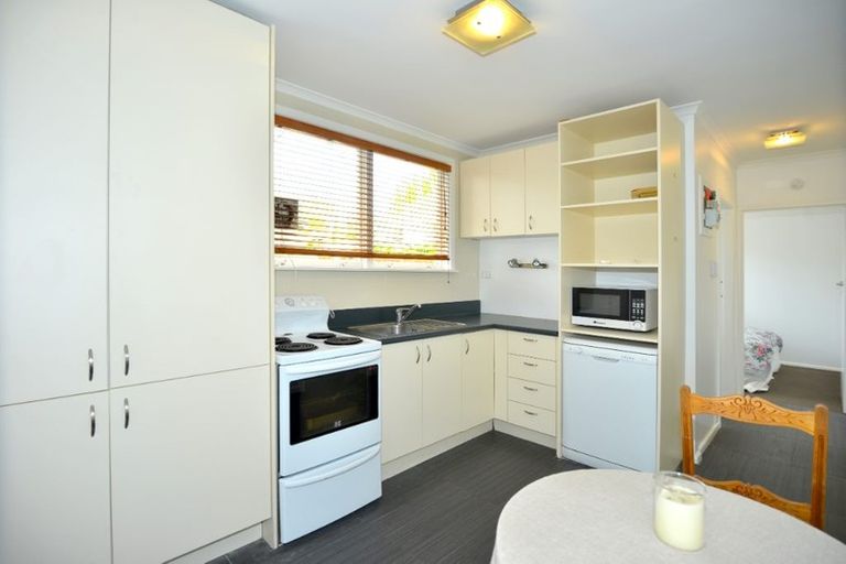 Photo of property in 2/78 Holly Road, St Albans, Christchurch, 8014