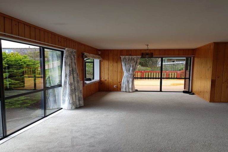 Photo of property in 9 Pilot Lane, Whitby, Porirua, 5024