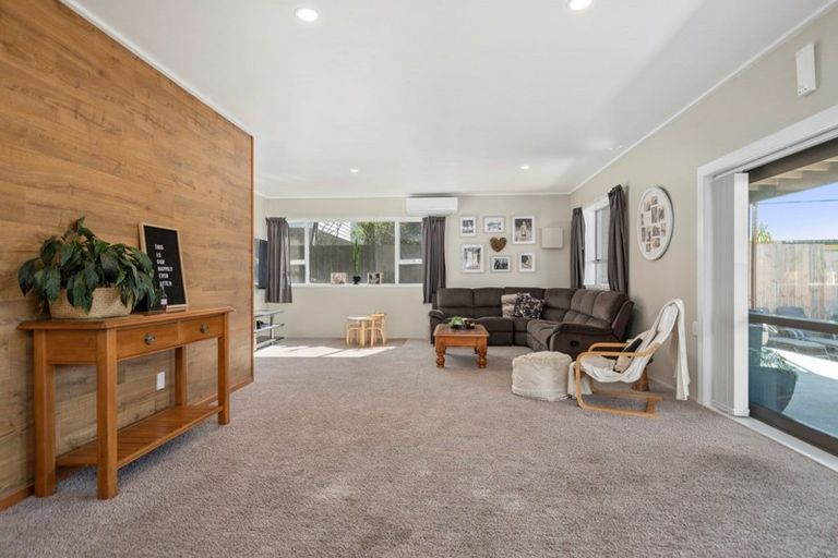 Photo of property in 43b Percy Road, Papamoa Beach, Papamoa, 3118