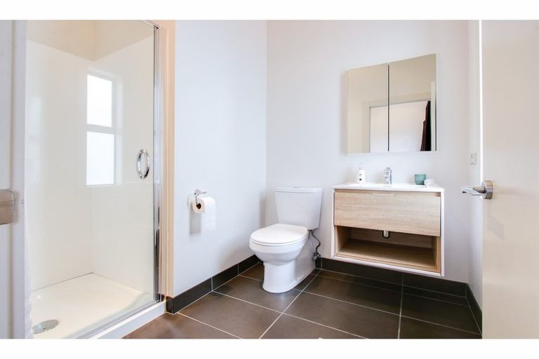 Photo of property in The Terraces, 10/9 Humber Street, Pandora, Napier, 4110