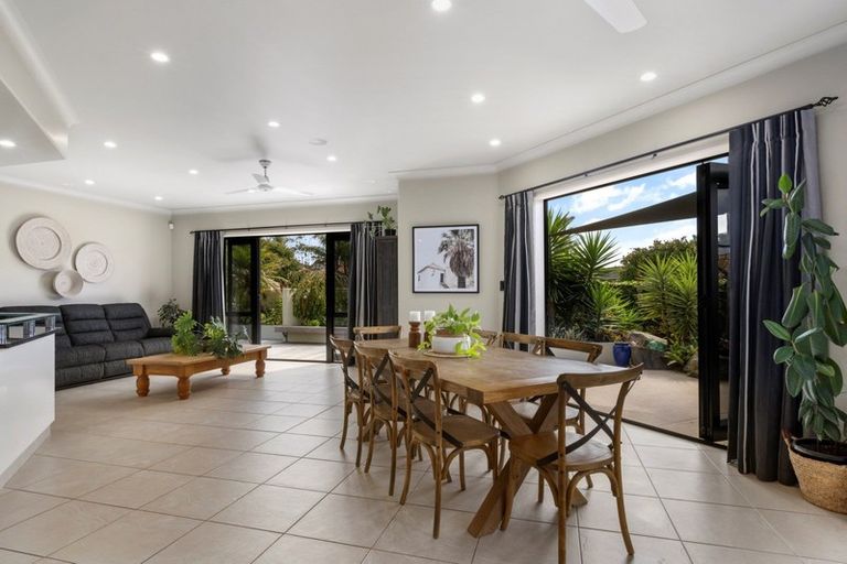 Photo of property in 2 Santa Monica Drive, Papamoa Beach, Papamoa, 3118