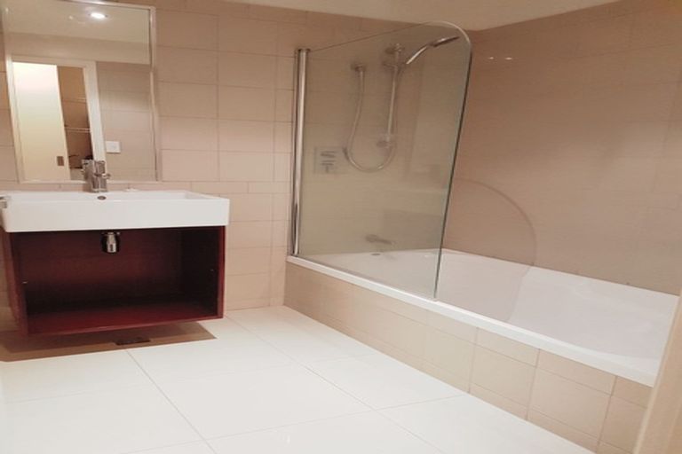 Photo of property in 3-01/424 Maunganui Road, Mount Maunganui, 3116