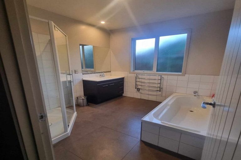 Photo of property in 12 Islington Place, Wanaka, 9305