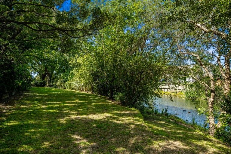 Photo of property in 43 Holdaway Street, Riversdale, Blenheim, 7201
