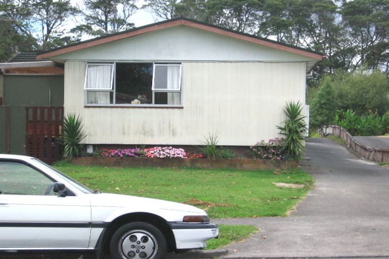 Photo of property in 4/72 Portage Road, New Lynn, Auckland, 0600