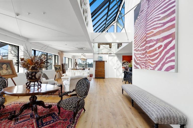 Photo of property in 401/70 Tennyson Street, Napier South, Napier, 4110