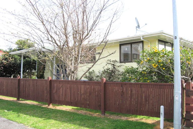 Photo of property in 69 Aorangi Road, Paraparaumu, 5032