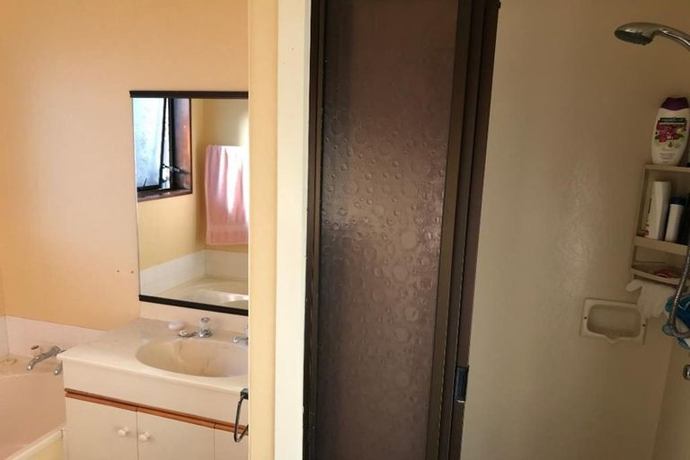 Photo of property in 6 Topaz Place, Bishopdale, Christchurch, 8053