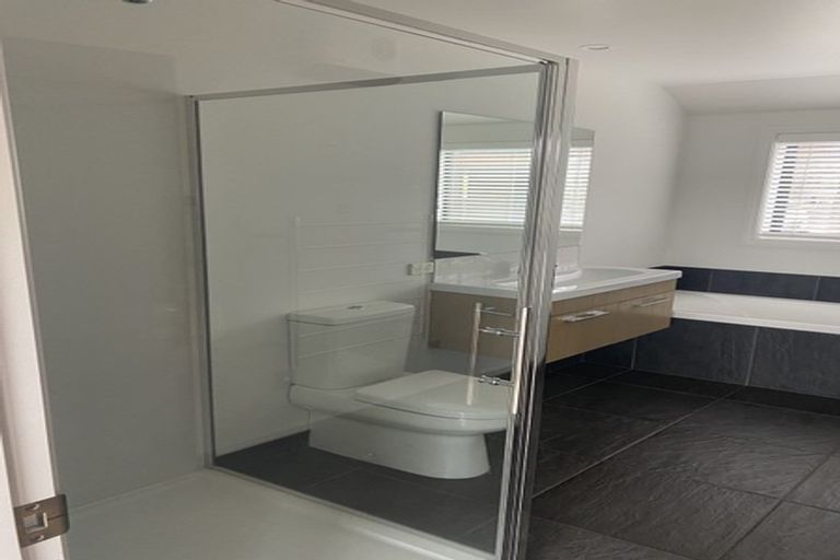 Photo of property in 82 Threepwood Road, Lake Hayes, Queenstown, 9371