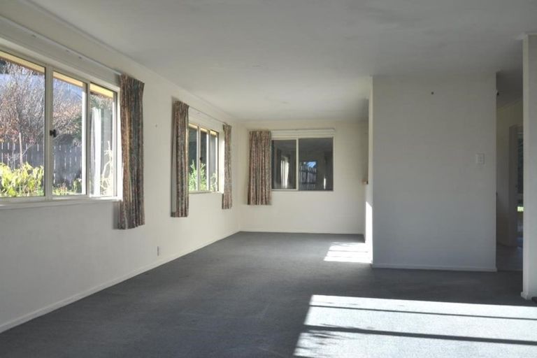 Photo of property in 25 Kings Drive, Wanaka, 9305