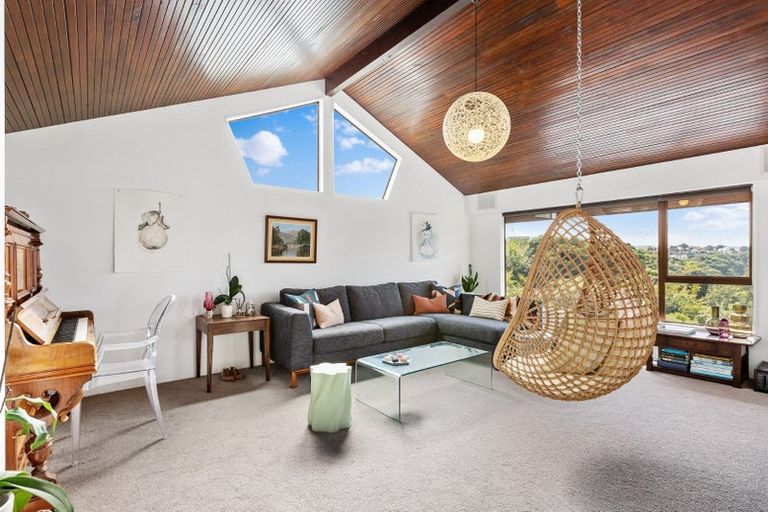 Photo of property in 26 Postgate Drive, Whitby, Porirua, 5024