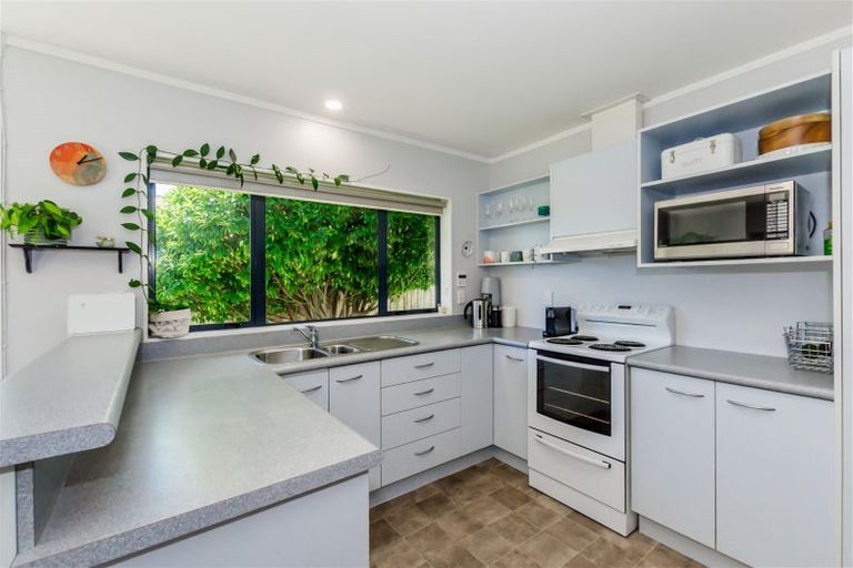 Photo of property in 49 Makarini Street, Paraparaumu, 5032