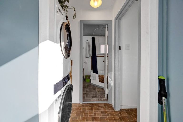 Photo of property in 10 Lear Street, Stratford, 4332