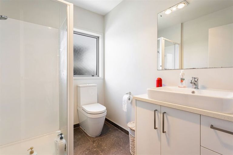 Photo of property in 66 Maire Road, Orewa, 0931