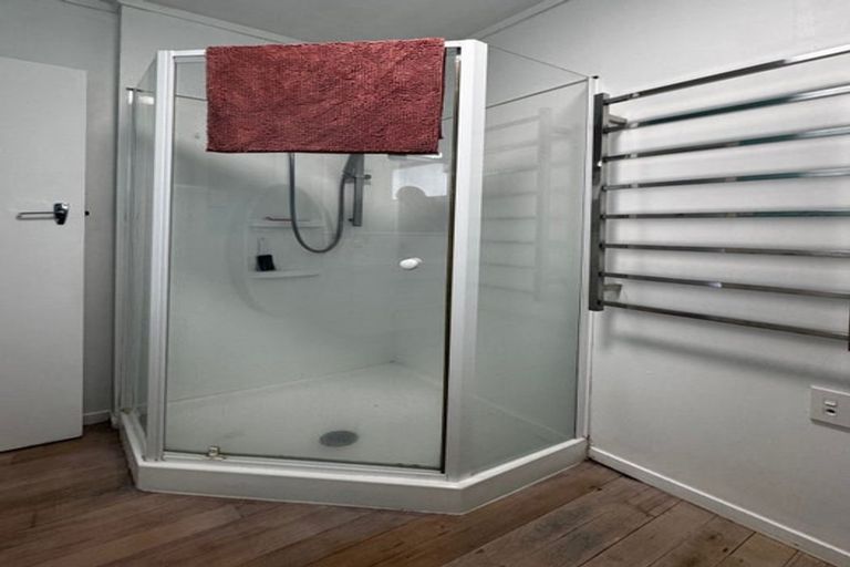 Photo of property in 91 Waimauku Station Road, Waimauku, 0812