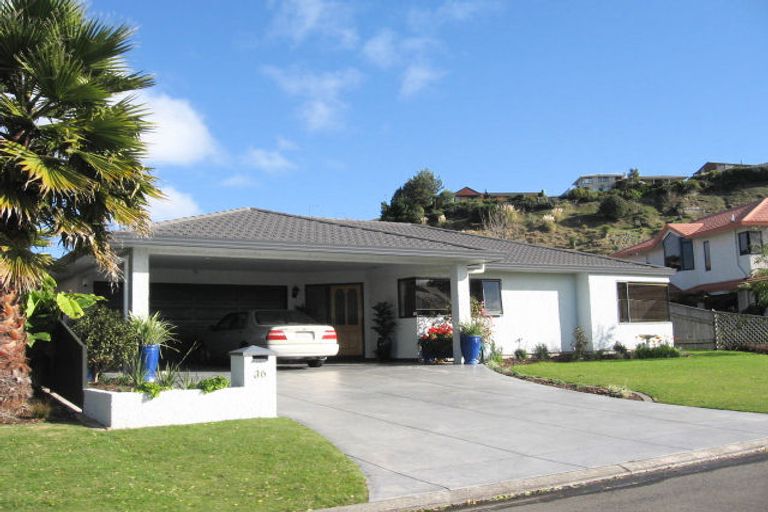 Photo of property in 36 Pukekura Place, Taradale, Napier, 4112