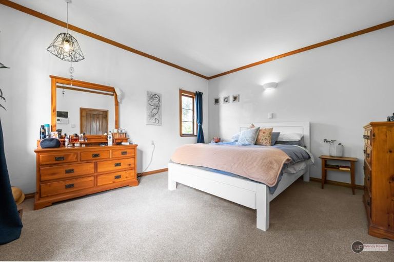 Photo of property in 44 Hardy Street, Waterloo, Lower Hutt, 5011