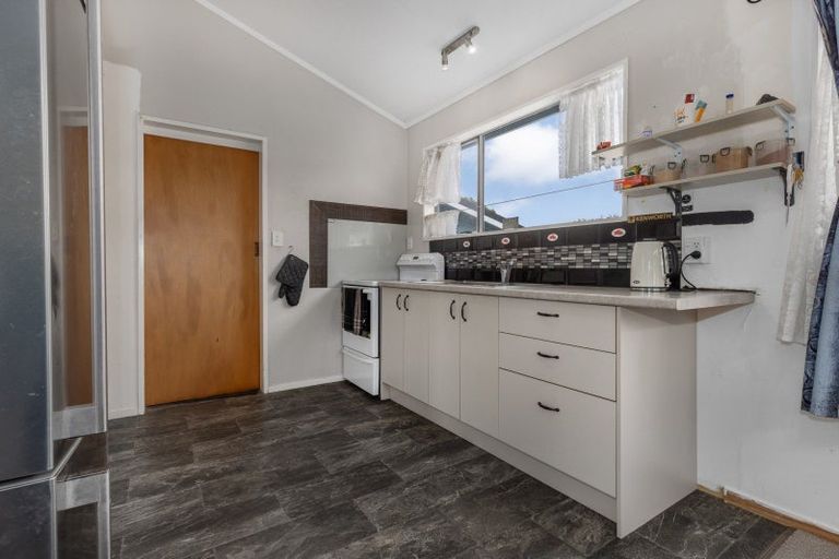 Photo of property in 24 Conclusion Street, Ascot Park, Porirua, 5024