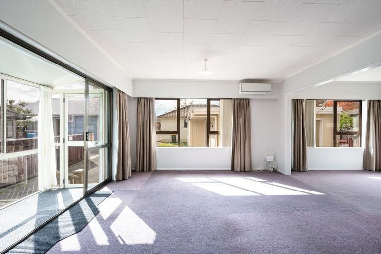 Photo of property in 2/18 Ranui Road, Stoke, Nelson, 7011