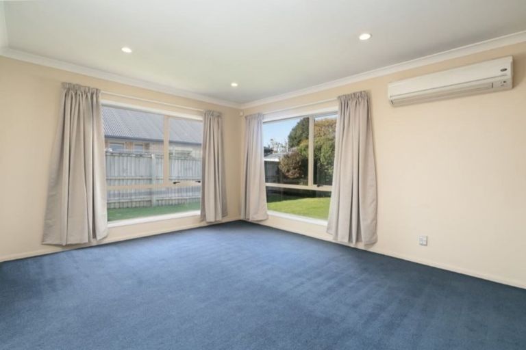 Photo of property in 3 Richard Seddon Drive, Northwood, Christchurch, 8051