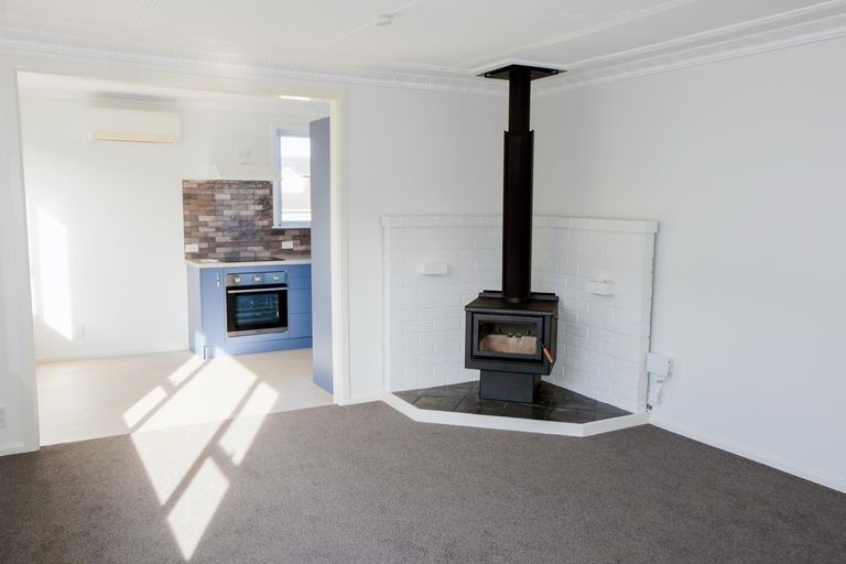 Photo of property in 27 Clyde Street, Oamaru North, Oamaru, 9400