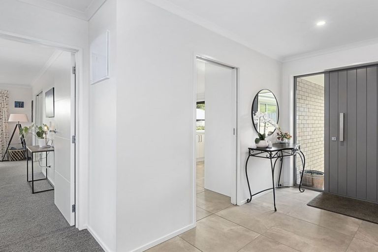 Photo of property in 3 Heasley Lane, Mosgiel, 9092