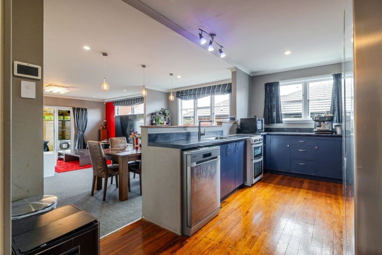 Photo of property in 84 Vogel Street, Roslyn, Palmerston North, 4414