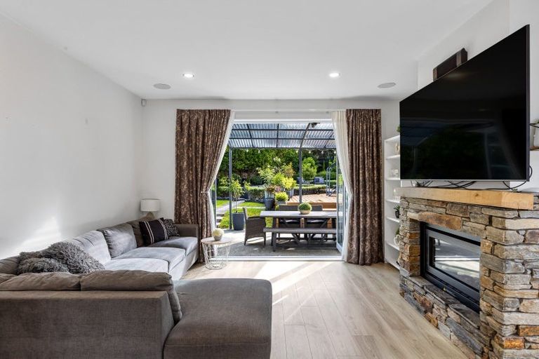 Photo of property in 8 Somerset Place, Stanmore Bay, Whangaparaoa, 0932