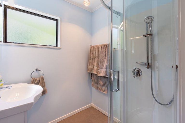 Photo of property in 2/3 Park Road, Paraparaumu Beach, Paraparaumu, 5032