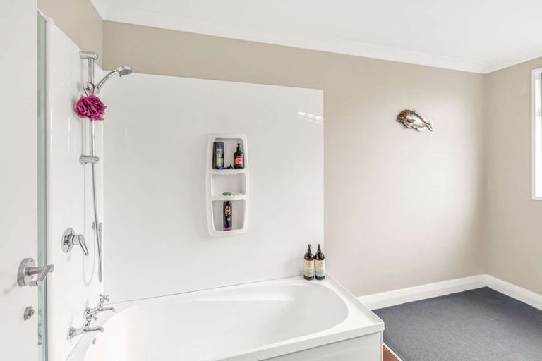 Photo of property in 3 Robina Place, Gore, 9710