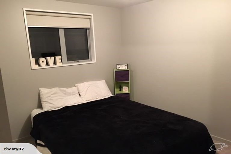 Photo of property in 73 Withells Road, Avonhead, Christchurch, 8042