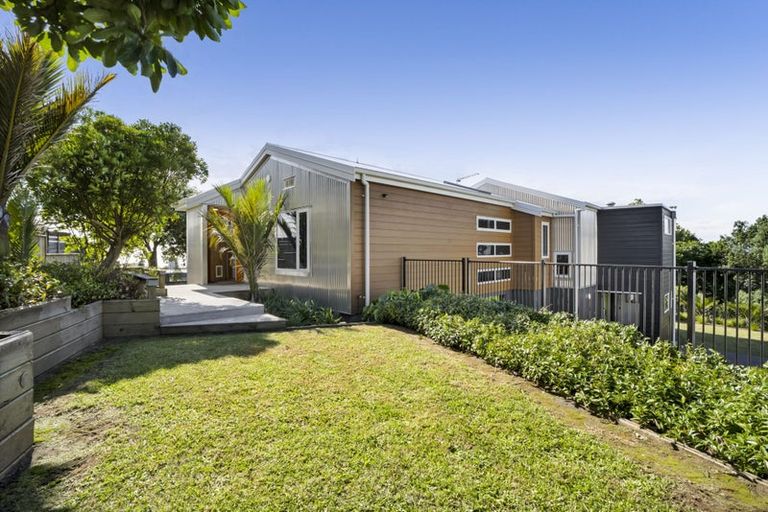 Photo of property in 30 Ngamotu Road, Moturoa, New Plymouth, 4310