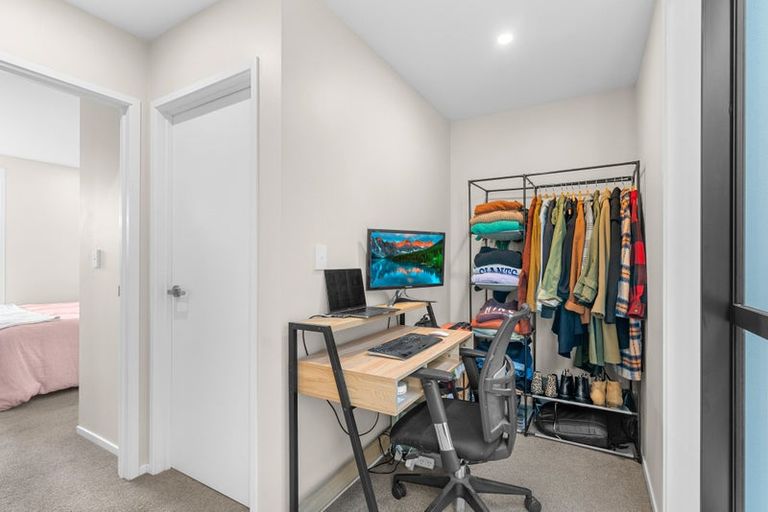 Photo of property in 28 Koro Lane, Mangere Bridge, Auckland, 2022