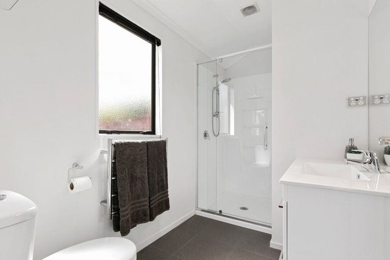 Photo of property in 6 Stableford Drive, Pyes Pa, Tauranga, 3112
