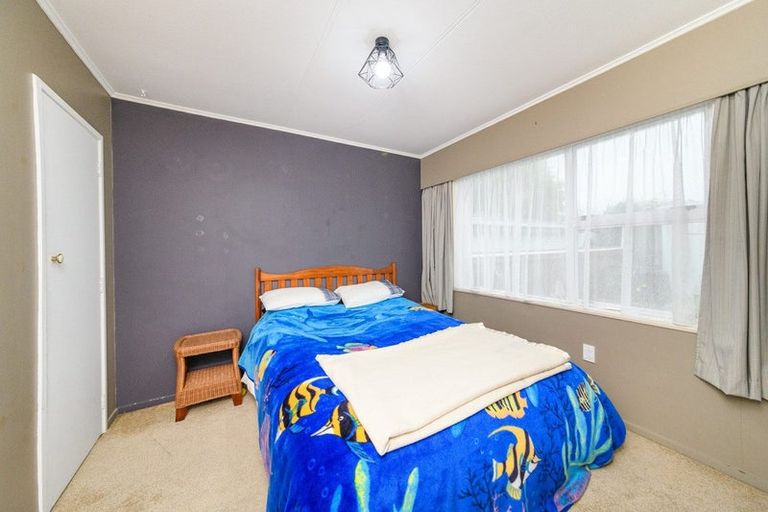 Photo of property in 12 Sinclair Avenue, Highbury, Palmerston North, 4412