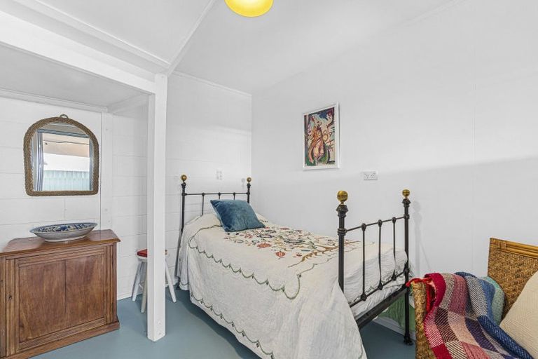 Photo of property in 32a Bayly Road, Moturoa, New Plymouth, 4310