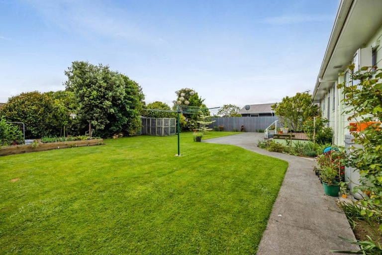 Photo of property in 35 Murdoch Street, Hawera, 4610