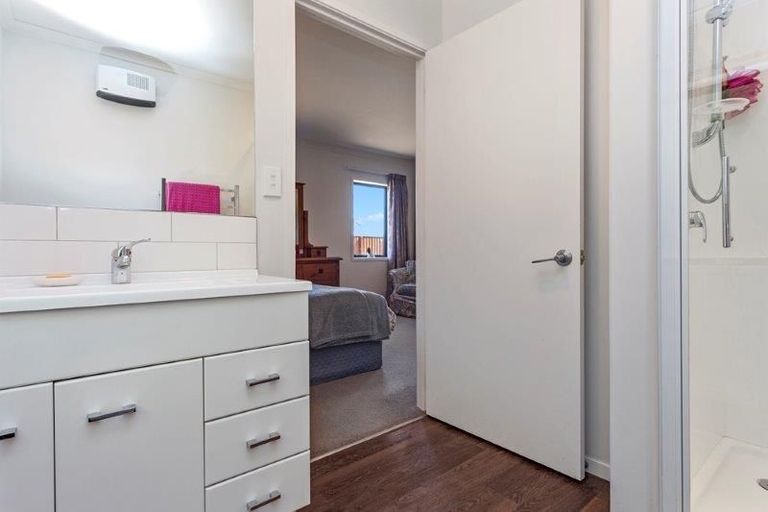 Photo of property in 2 Monarch Boulevard, Kaiapoi, 7630