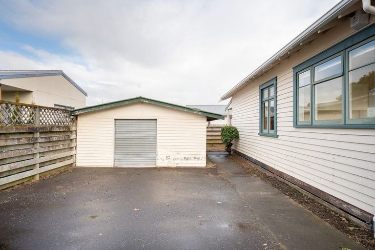 Photo of property in 15 Mcgregor Street, Milson, Palmerston North, 4414