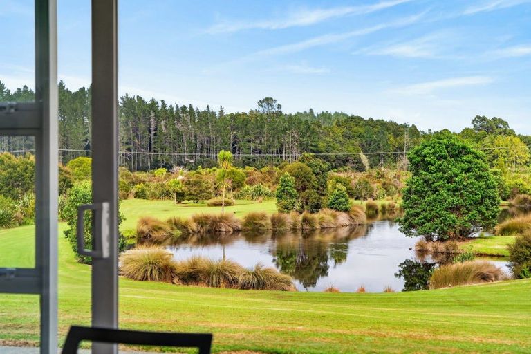 Photo of property in 2008d Cove Road, Mangawhai, 0573