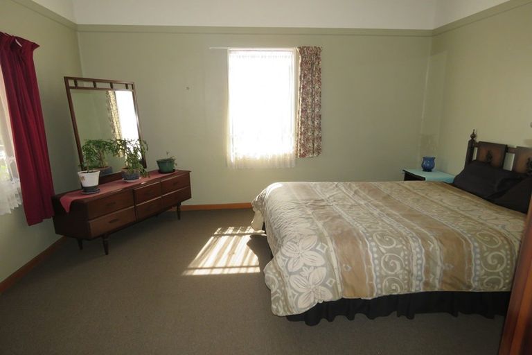 Photo of property in 32- 34 Coal Street, Reefton, 7830