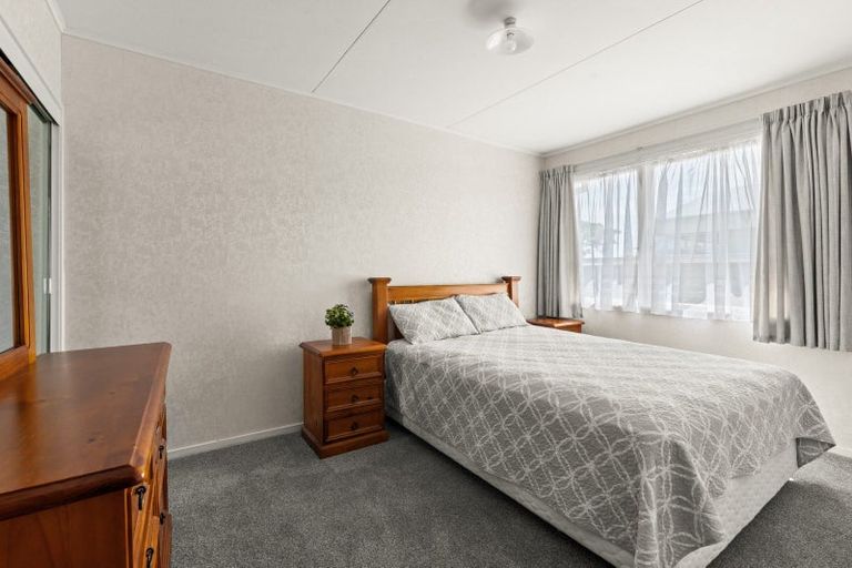 Photo of property in 2/24 White Street, Taradale, Napier, 4112