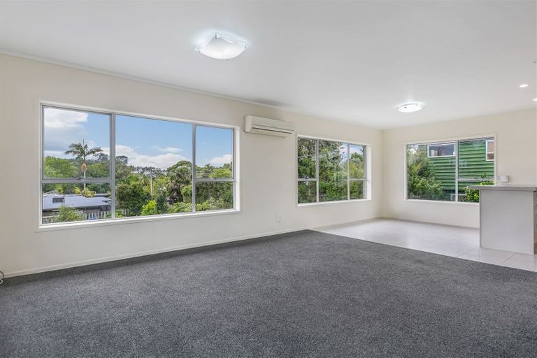 Photo of property in 404 Whangaparaoa Road, Stanmore Bay, Whangaparaoa, 0932