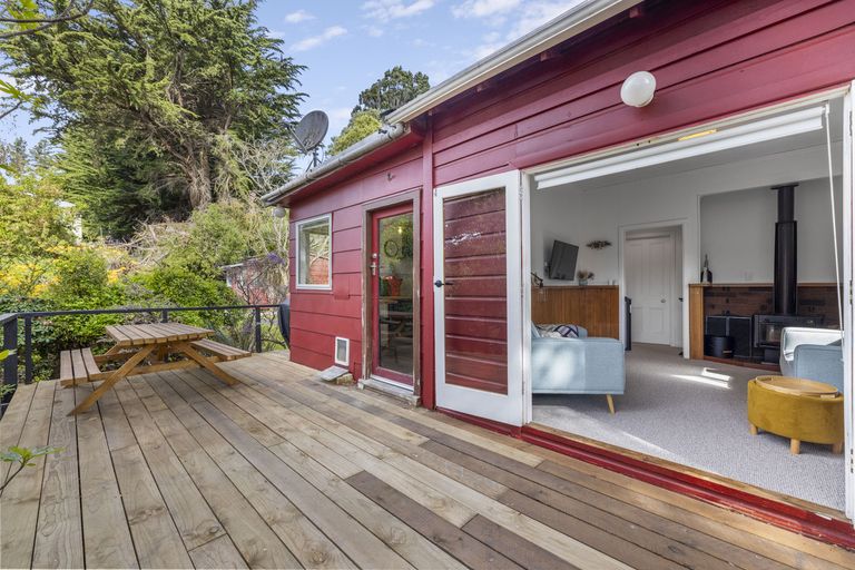 Photo of property in 13 Hereweka Street, Portobello, Dunedin, 9014